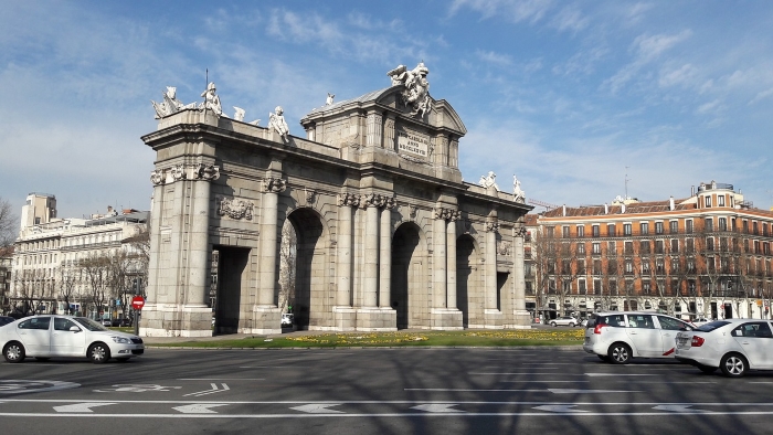 Alquilar un piso cerca de la Puerta de Alcalá.jpg
